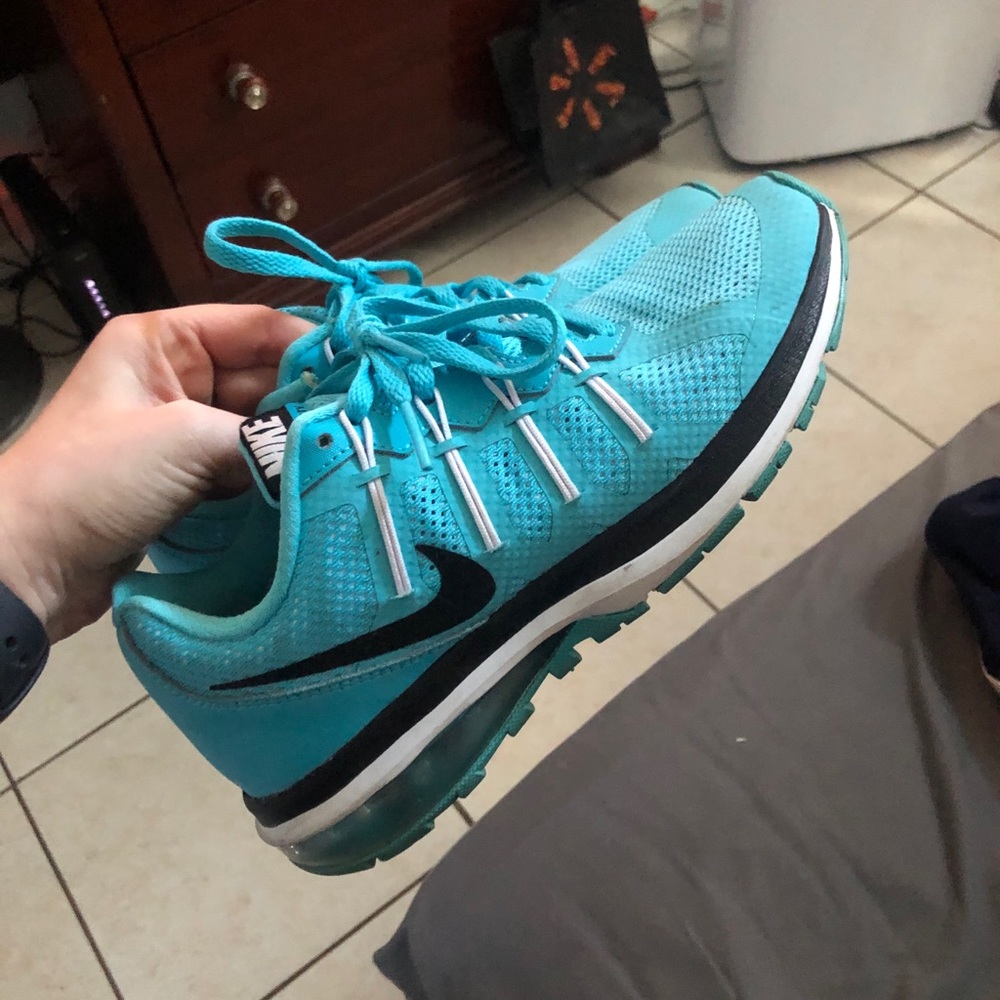 Nike blue shoes size 6